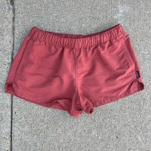 Women’s Patagonia Rust Barely Baggies 2.5" Shorts Small